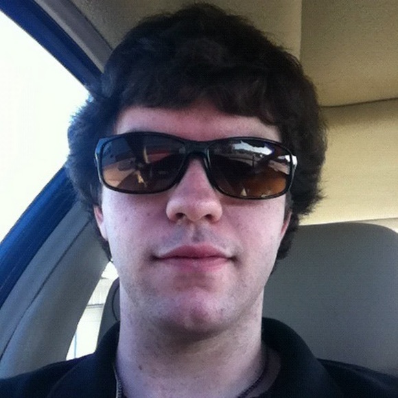 Meet your Posher, Cody - Picture 1 of 1